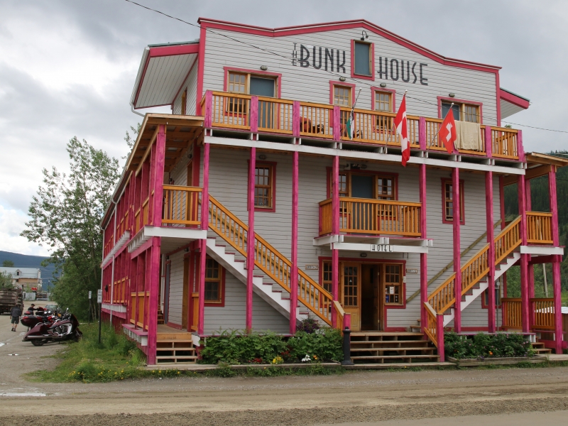 Dawson City 1 025