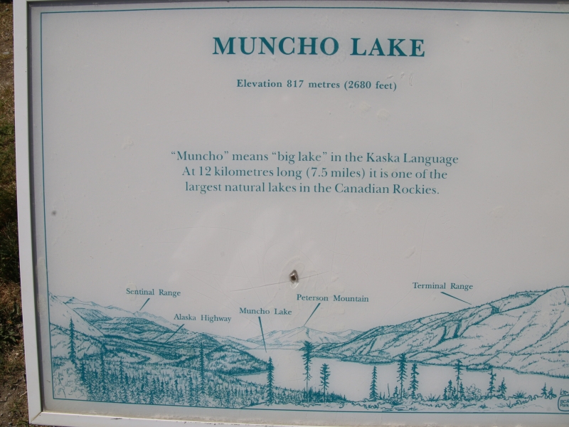 Muncho Lake5 001